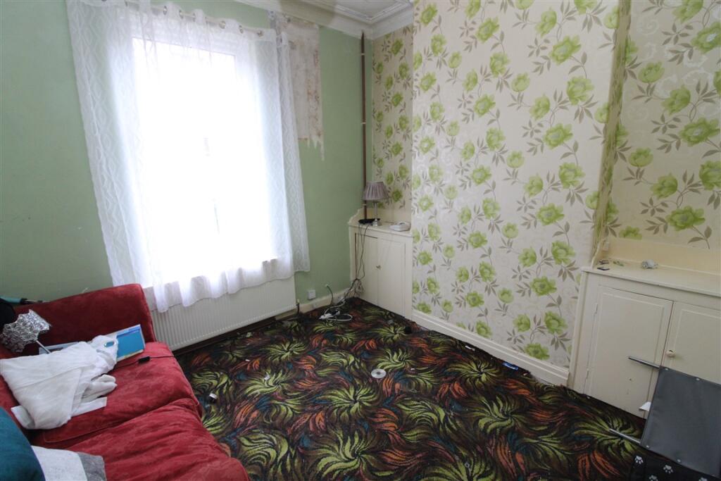 50 Lauderdale Street, Preston, Lancashire PR1 8JL photo 4