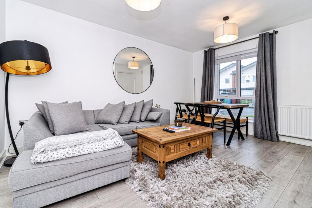 Commonwealth Avenue, Manchester, M11 – pohled 2