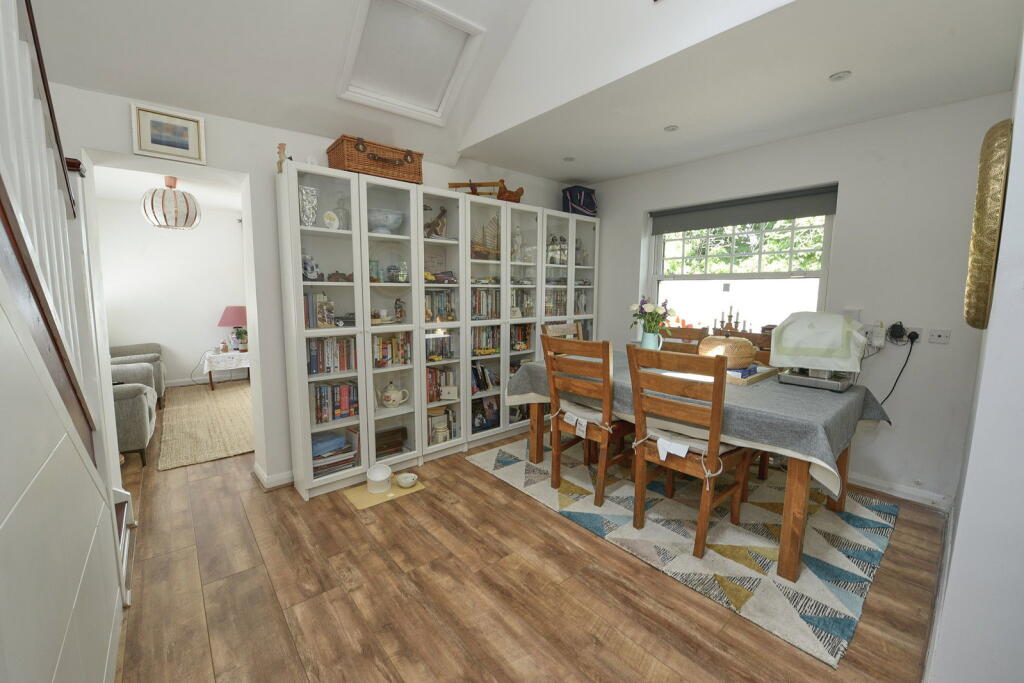 Westover Road, Fleet, GU51 3DG - View 3