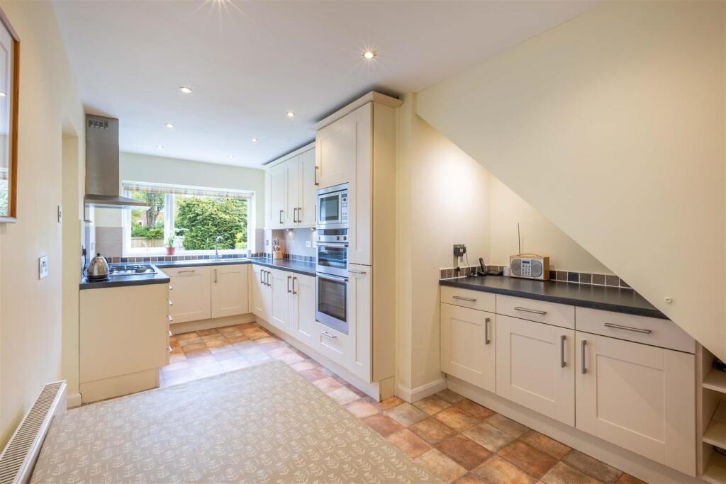 Lea Green Lane, Wythall photo 4