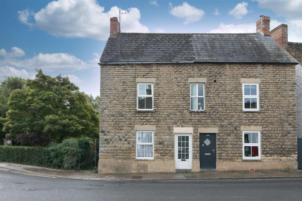 Main image of property: High Street, Malmesbury