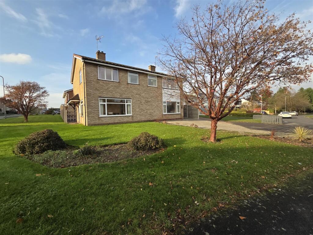 Main image of property: Elliotts Lane, Codsall, Wolverhampton