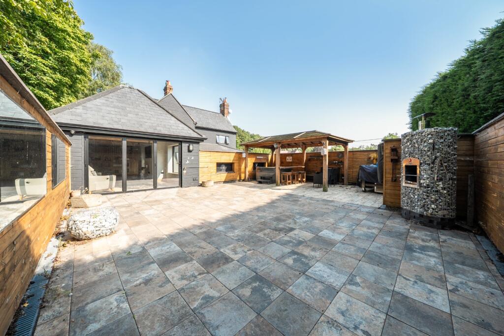 House in Shifnal, Beckbury - View 5