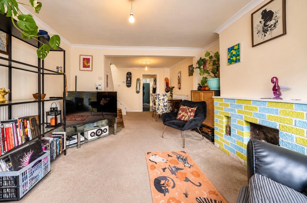 House in Swindon - View 4