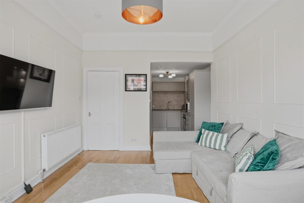 Apartment in Glasgow - View 5