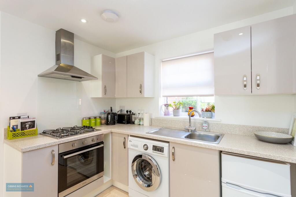 Apartment in Taunton - View 4