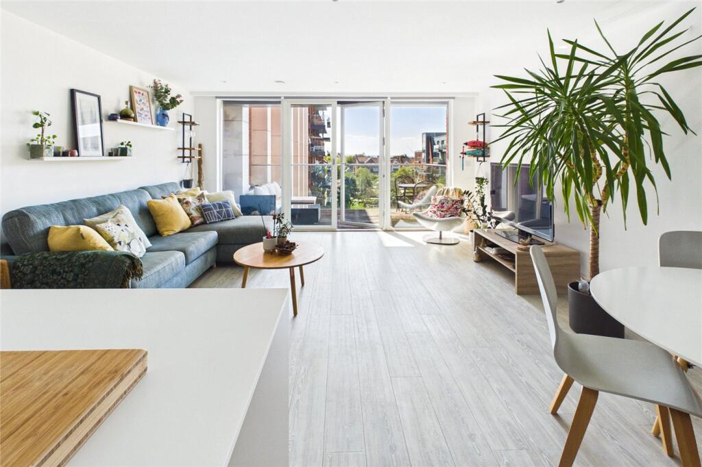 Apartment in London - View 3