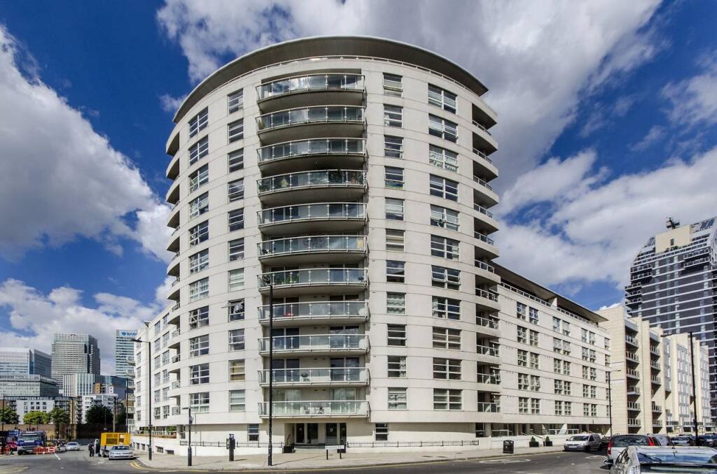 Main image of property: Aurora Building, Blackwall Way, London, E14