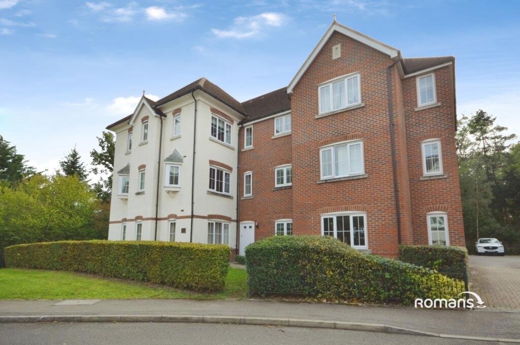 Main image of property: Elvetham Rise, Chineham, Basingstoke