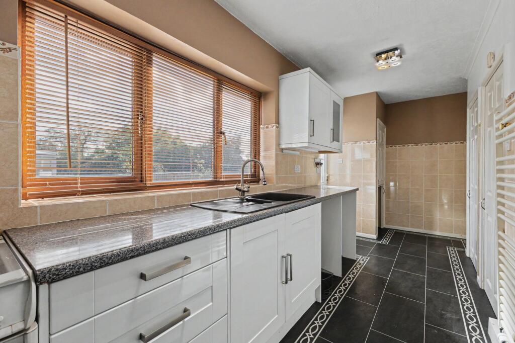 Three Springs Road, Pershore, WR10 photo 3