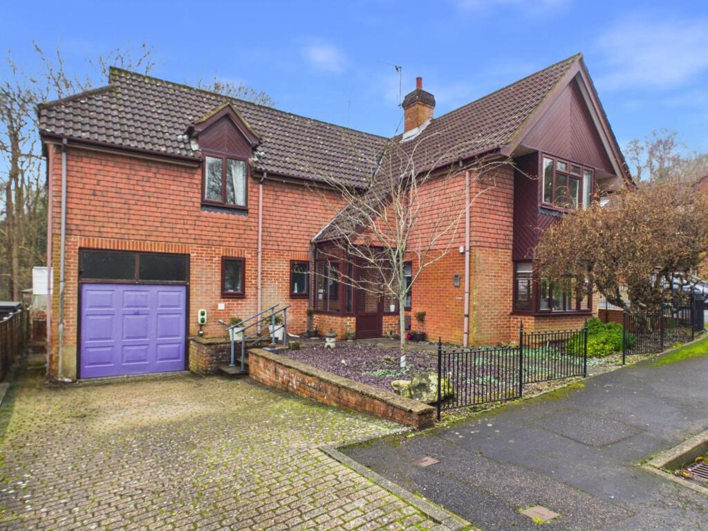 Main image of property: Beauport Home Farm Close, St. Leonards-On-Sea, TN37