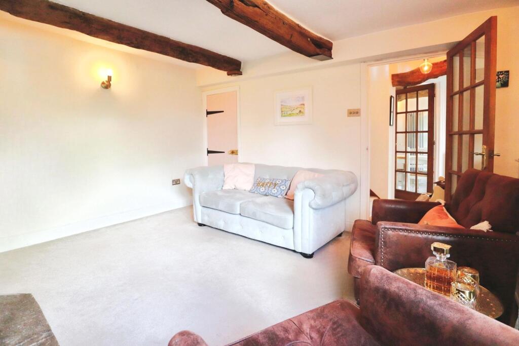 House in Helmdon, Falcutt - More