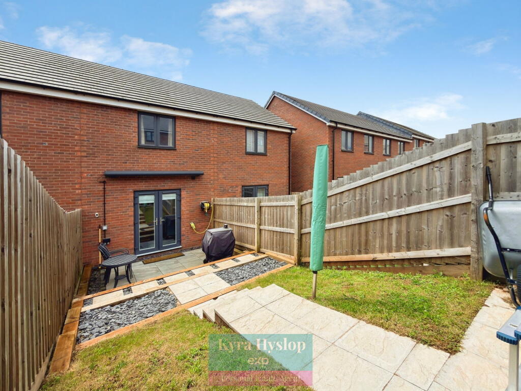 Norrish Lane, Titherbarn, Exeter, Devon, EX1 4AX - More
