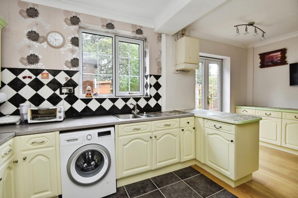 House in Alsager, Cheshire East - View 4