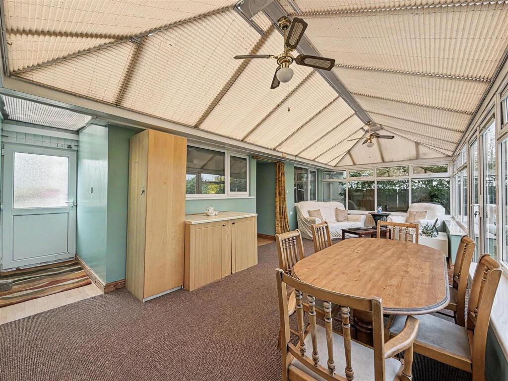 Wallenge Close, Paulton photo 2
