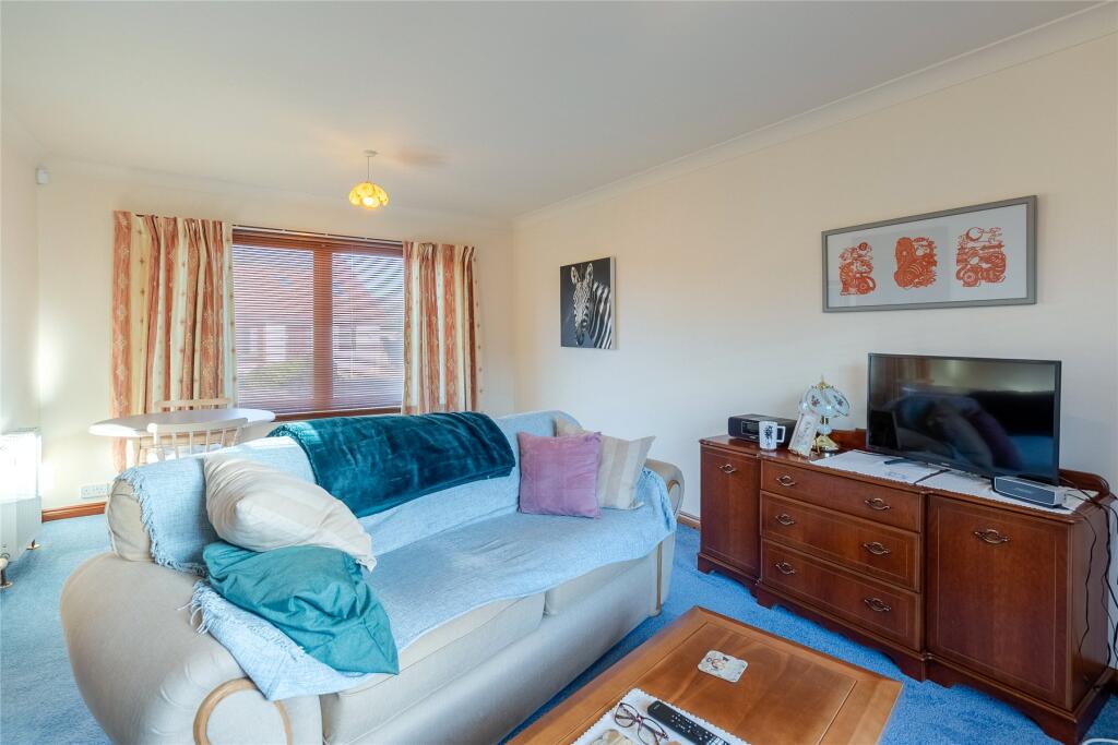 House in Cupar, Westfield - View 5