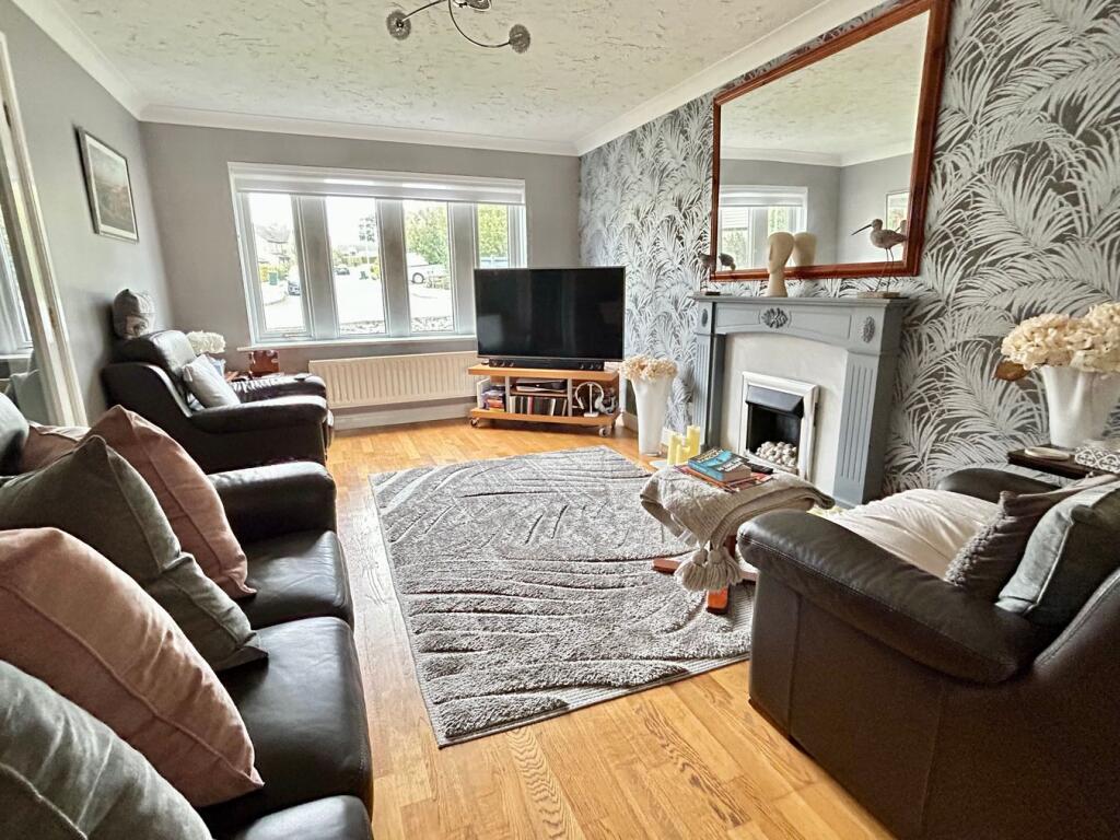 Berrington Way, Oakworth, Keighley, BD22 photo 2