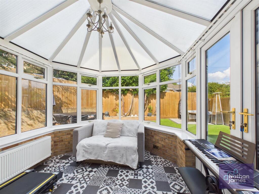 House in Caldicot - View 4