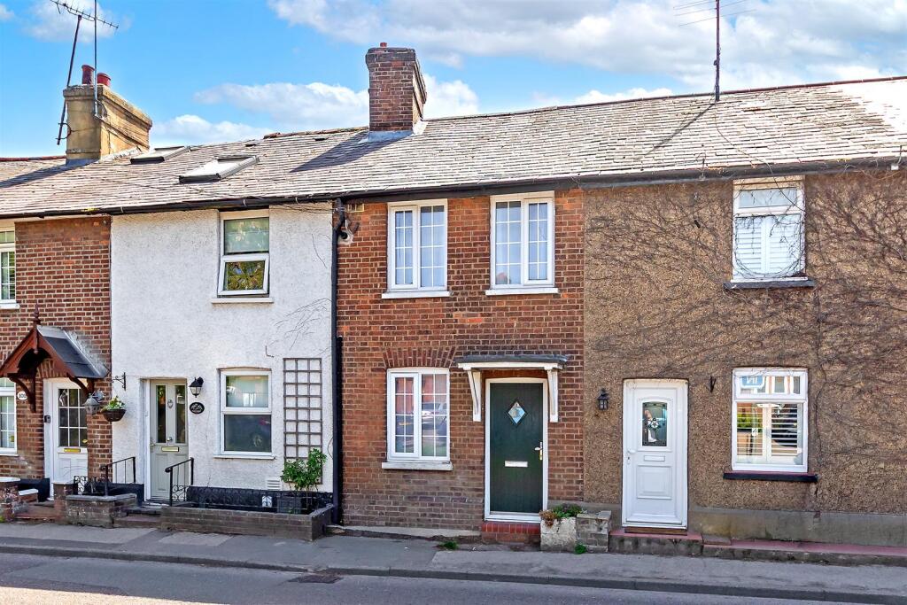 Main image of property: High Street, Sandridge, St. Albans