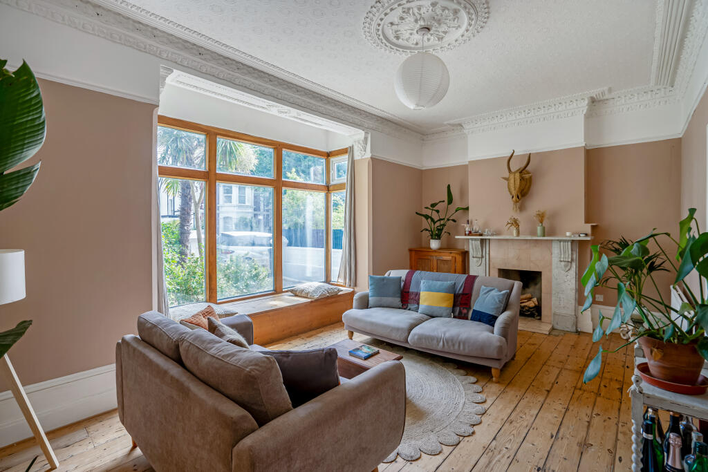 House in Brighton - View 3