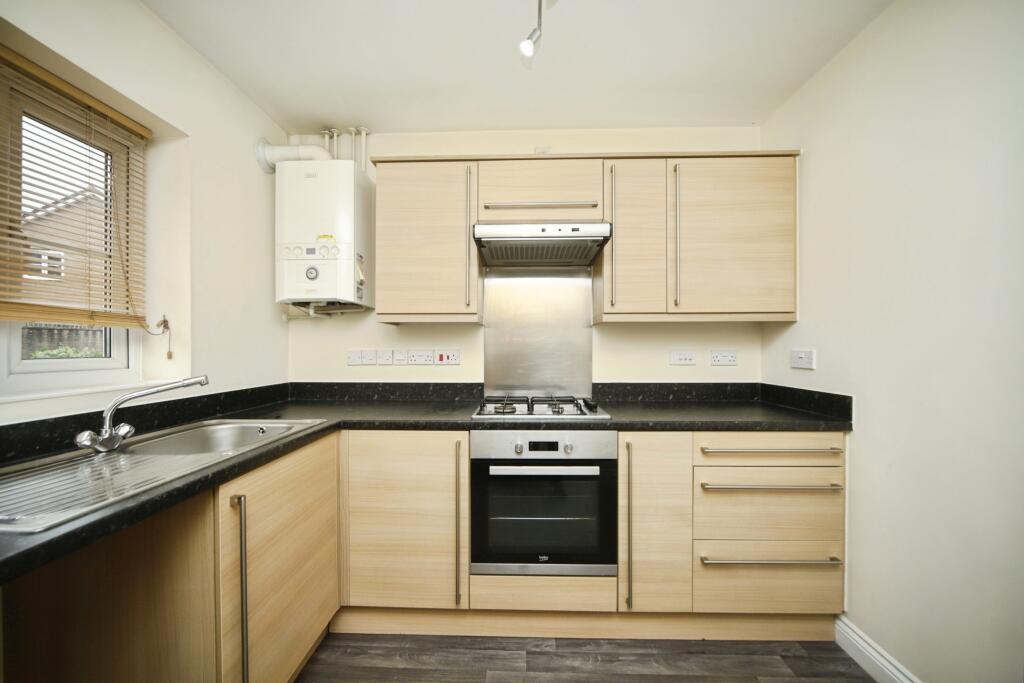 Vienna Way, Bridgwater, TA6 photo 4