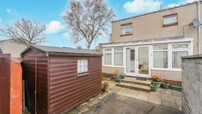 Main image of property: 12 Carlyle Lane, Dunfermline, KY12 9DB