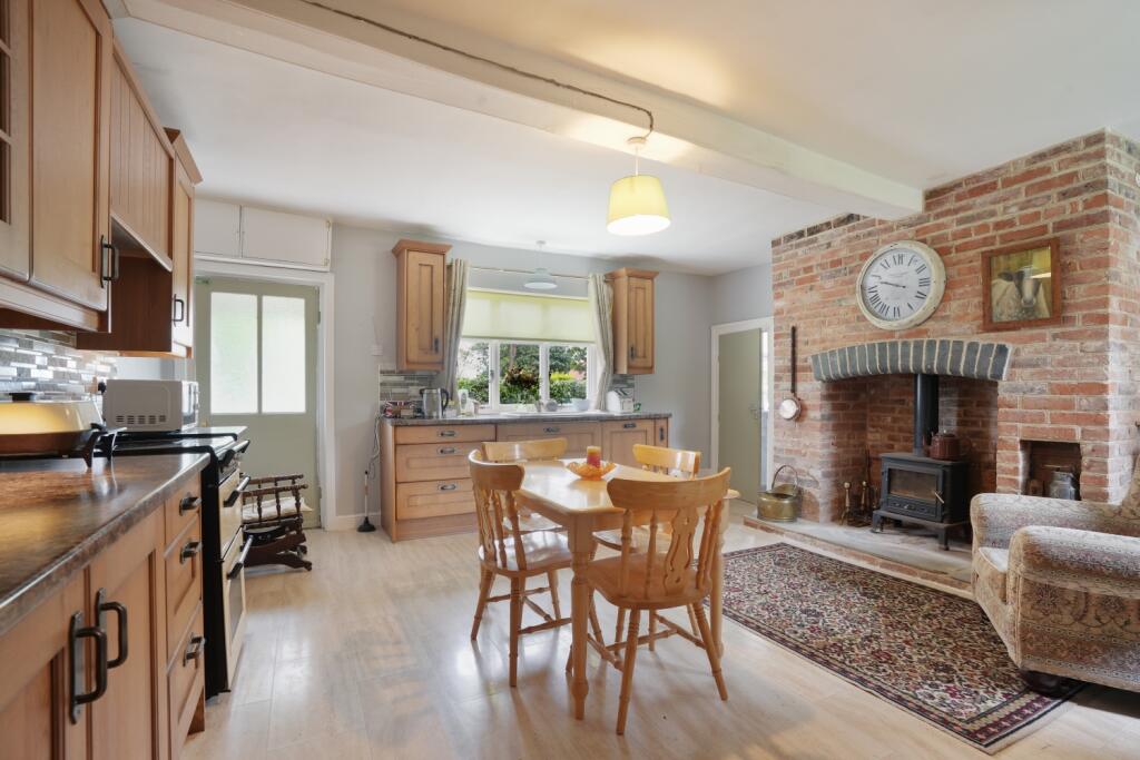 Cushpool House Plantation Road, East Markham, Newark - View 5