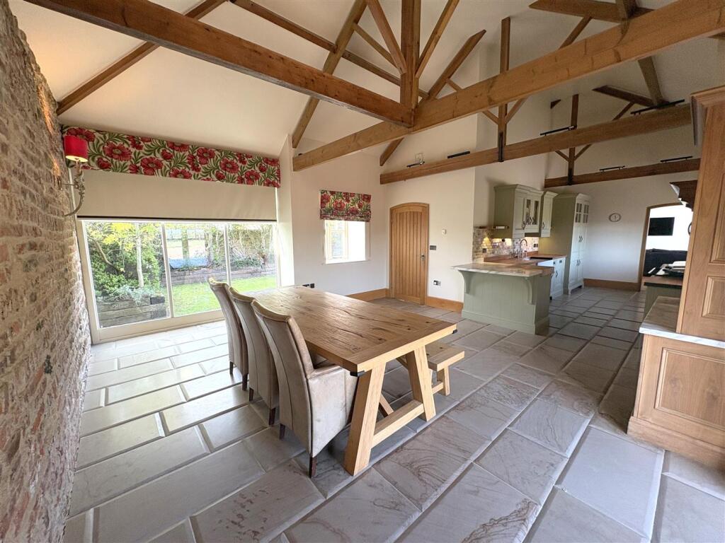 House in Darlington, Windlestone - More