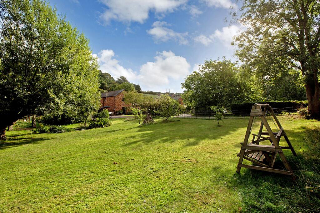 House in Torquay - View 2