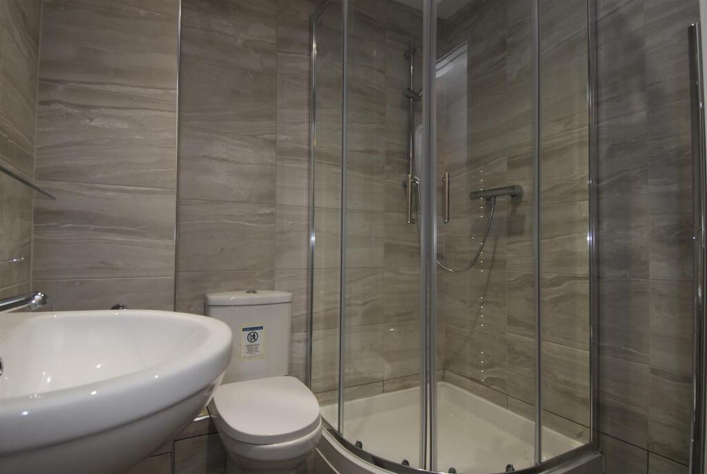 Apartment in Plymouth - View 2