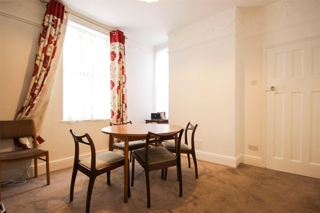 House in Bedford, Castle - View 4