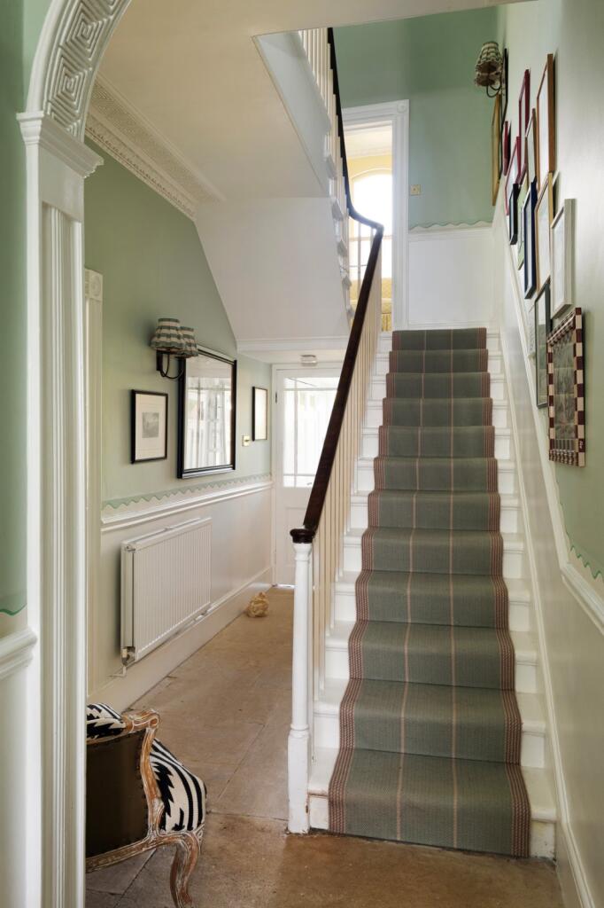 House in Bath - View 4