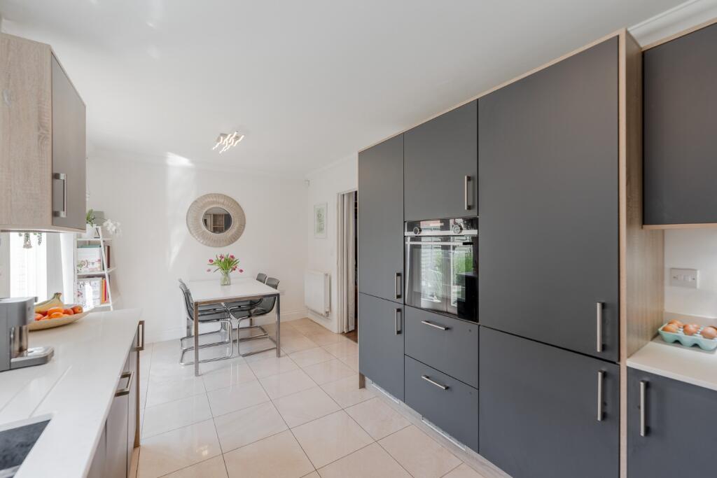Pinner Lane, Alconbury Weald, Huntingdon, Cambridgeshire, PE28 4XT - View 4