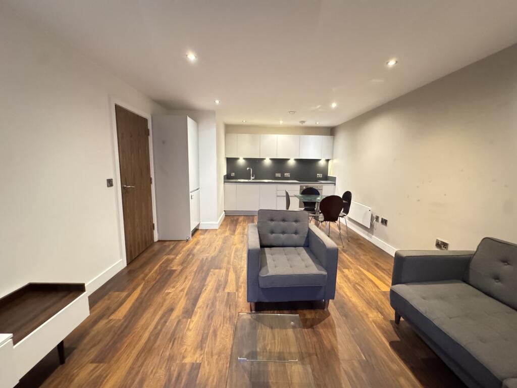 Apartment in Manchester - View 3