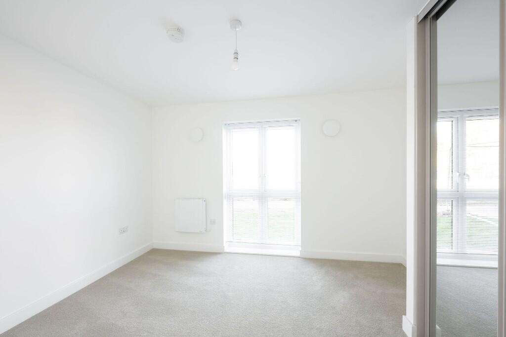 House in Reading - More