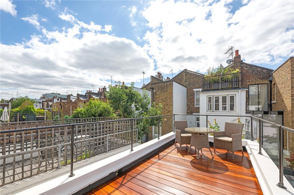 House in London - View 4