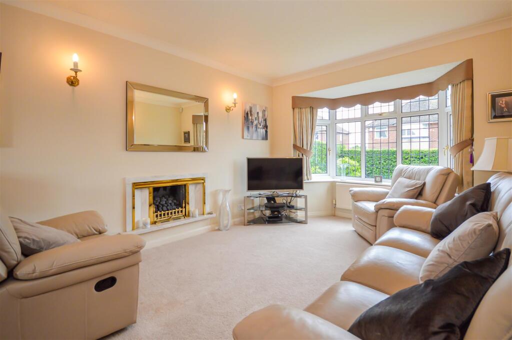 The Crescent, Altofts, Normanton - View 5
