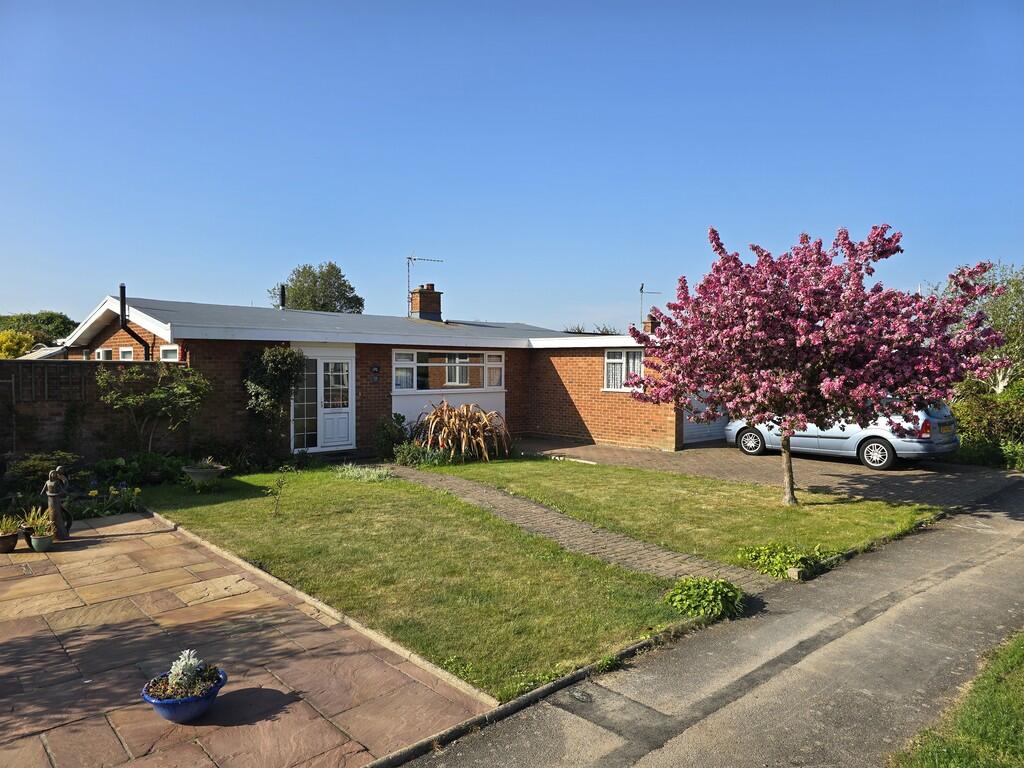3-bed bungalow on Victoria Road, Felixstowe, £540,000