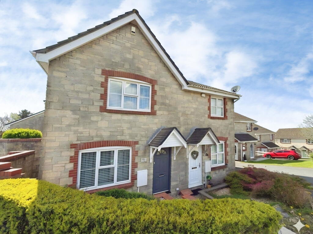 Main image of property: Ffordd Dewi, Llangyfelach, Swansea