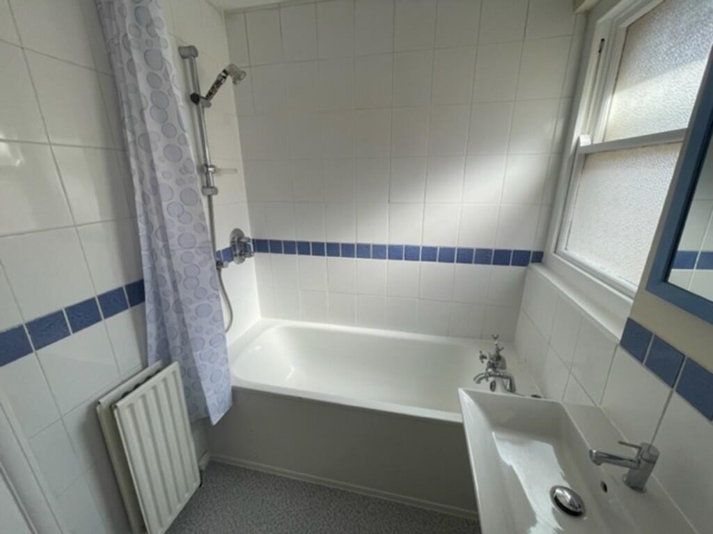 Apartment in Brighton - More