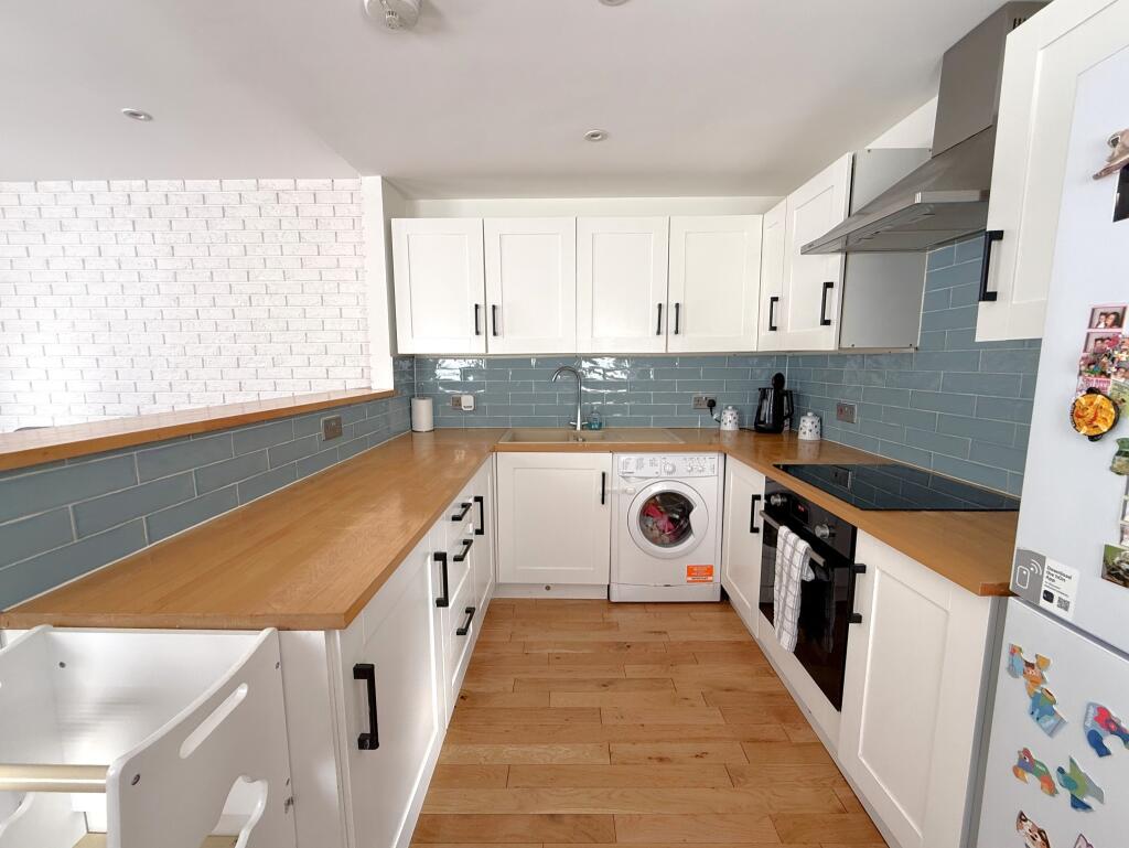 House in Southampton - View 4