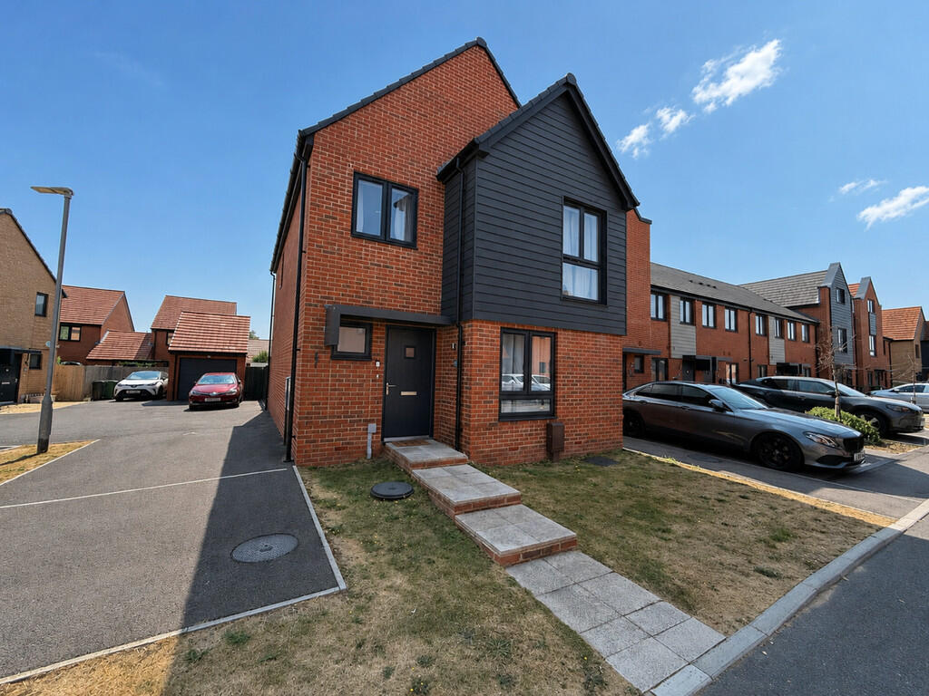 Main image of property: Parlour Way, Drayton, Portsmouth
