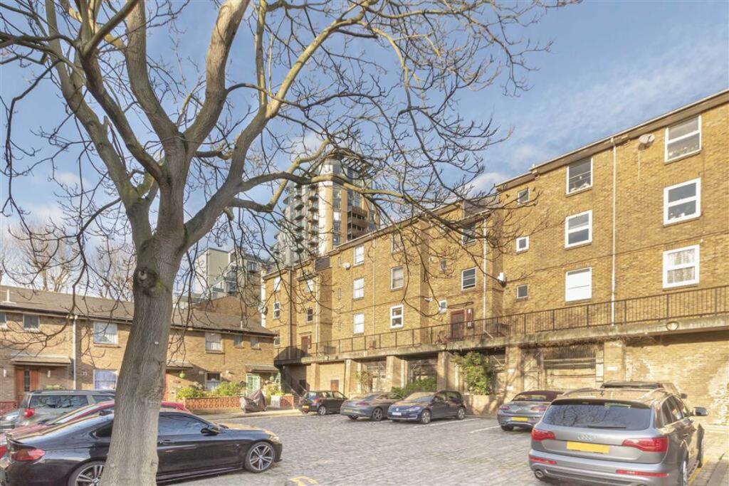 Main image of property: John Rennie Walk, Wapping