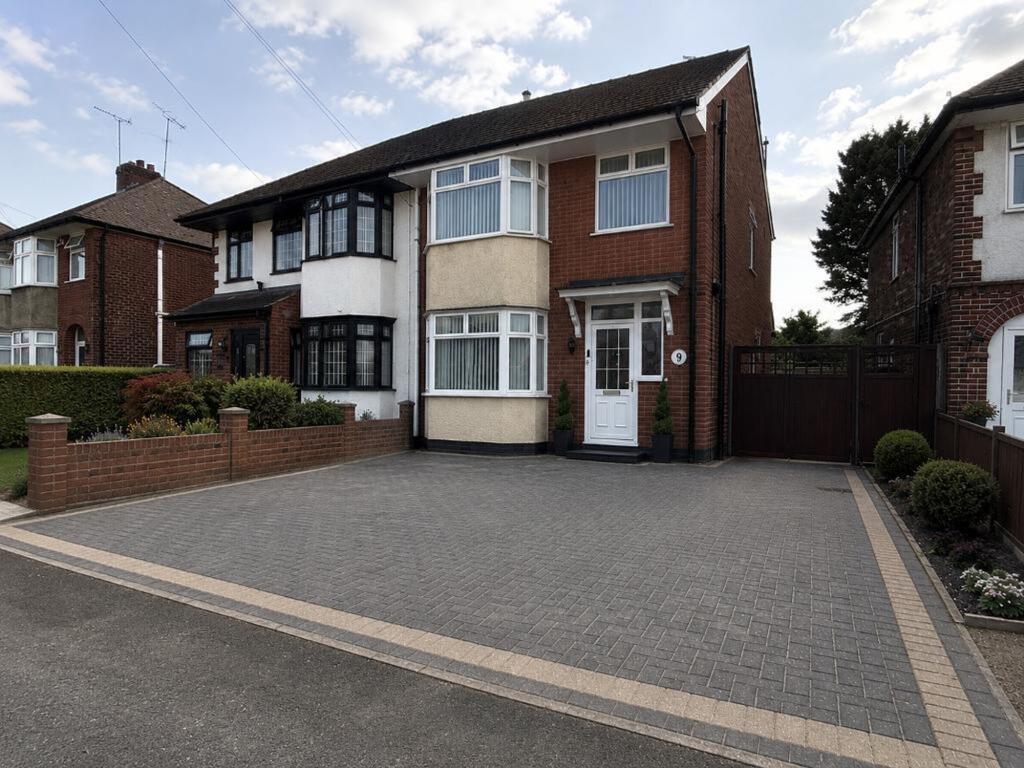 Main image of property: Austin Road, Luton, LU3