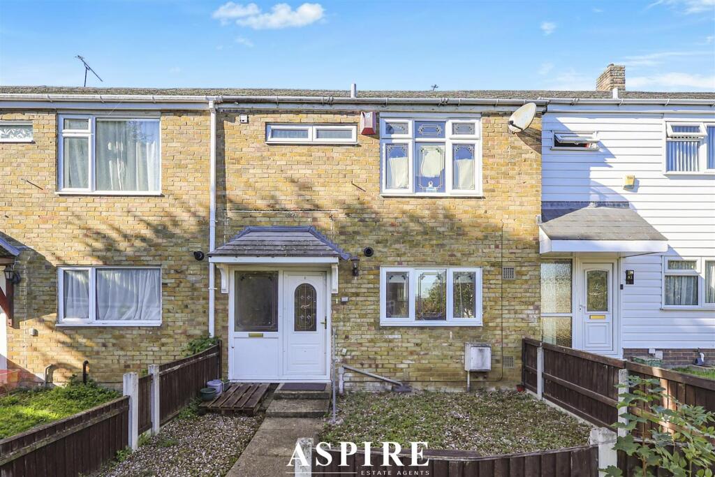 3-bed house on Great Mistley, Basildon, £285,000