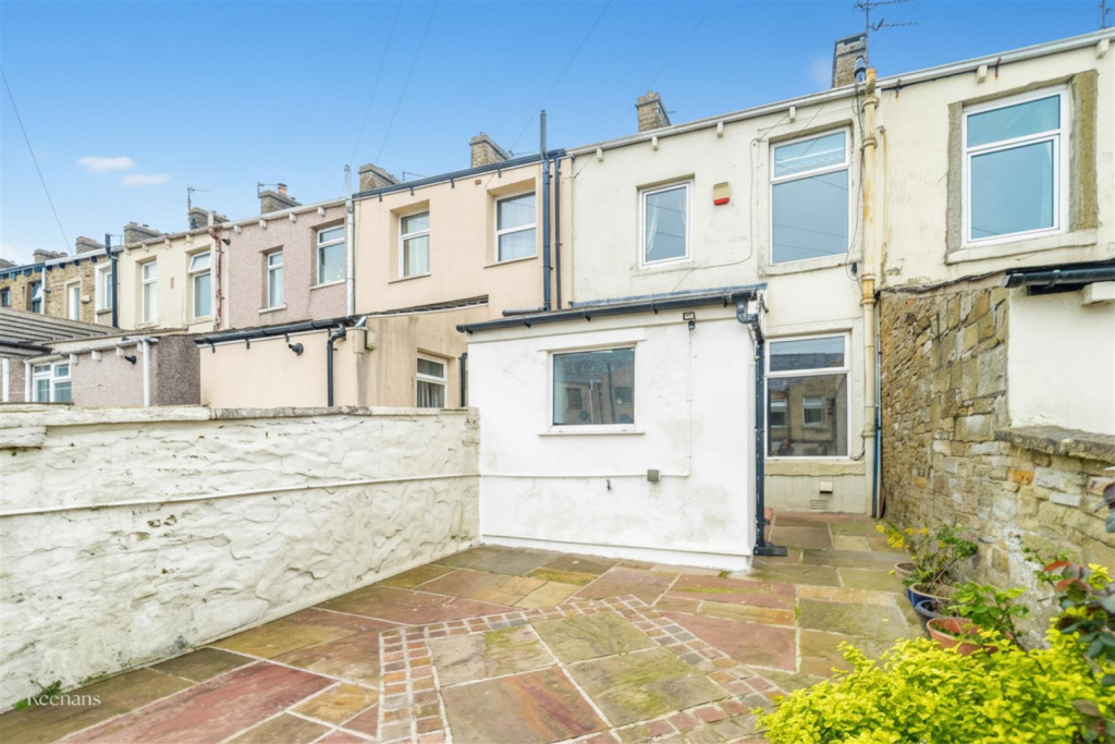 Additional image 9 of Avenue Parade, Accrington