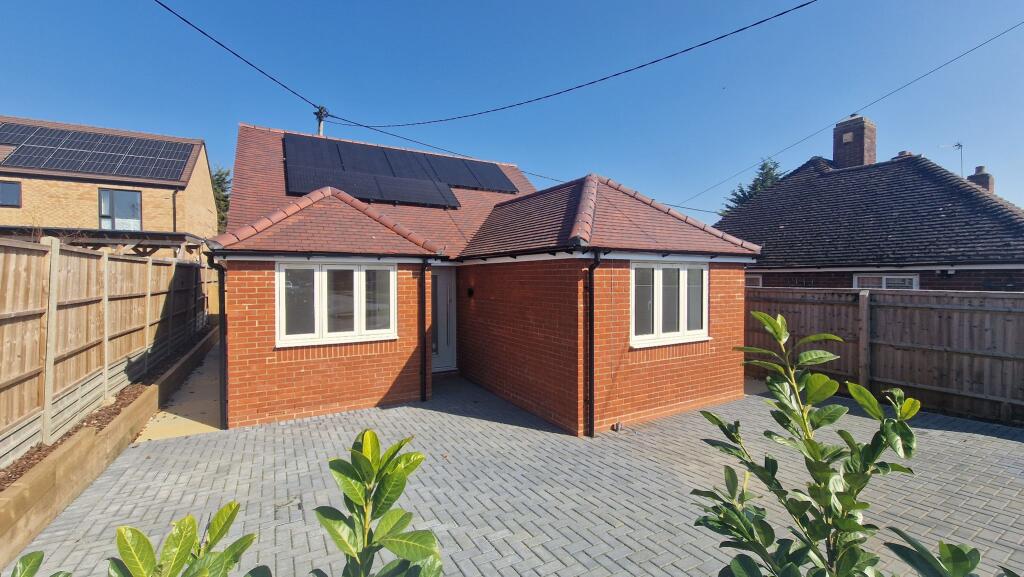 Main image of property: Cullum Road, Wheatley, OX33 1XD