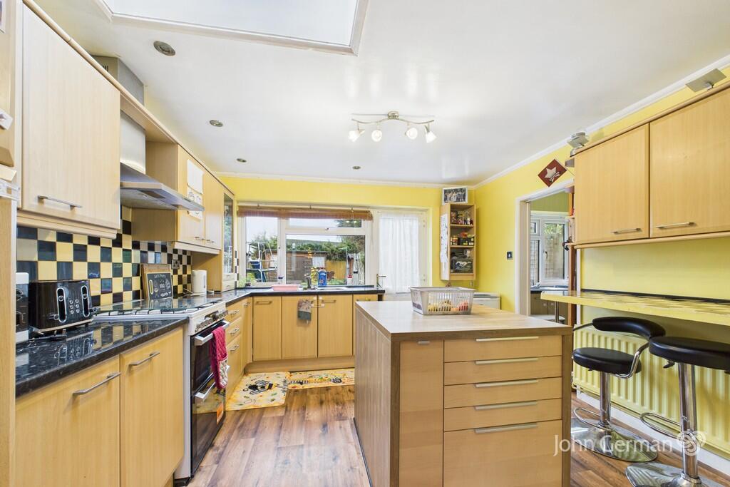 Holmcroft Road, Stafford photo 3