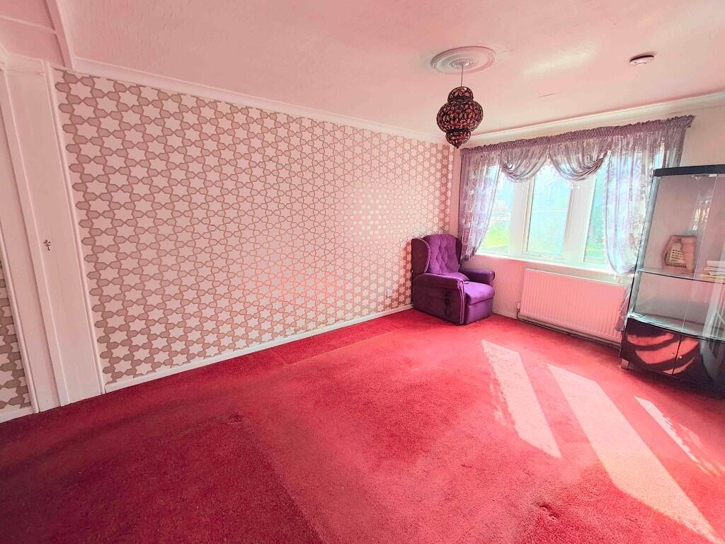 House in Calderdale, Holmes' Terrace, New Pellon - View 5