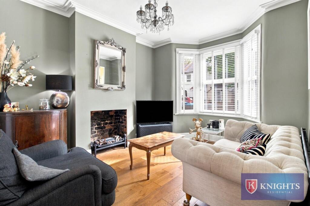 House in London - View 3